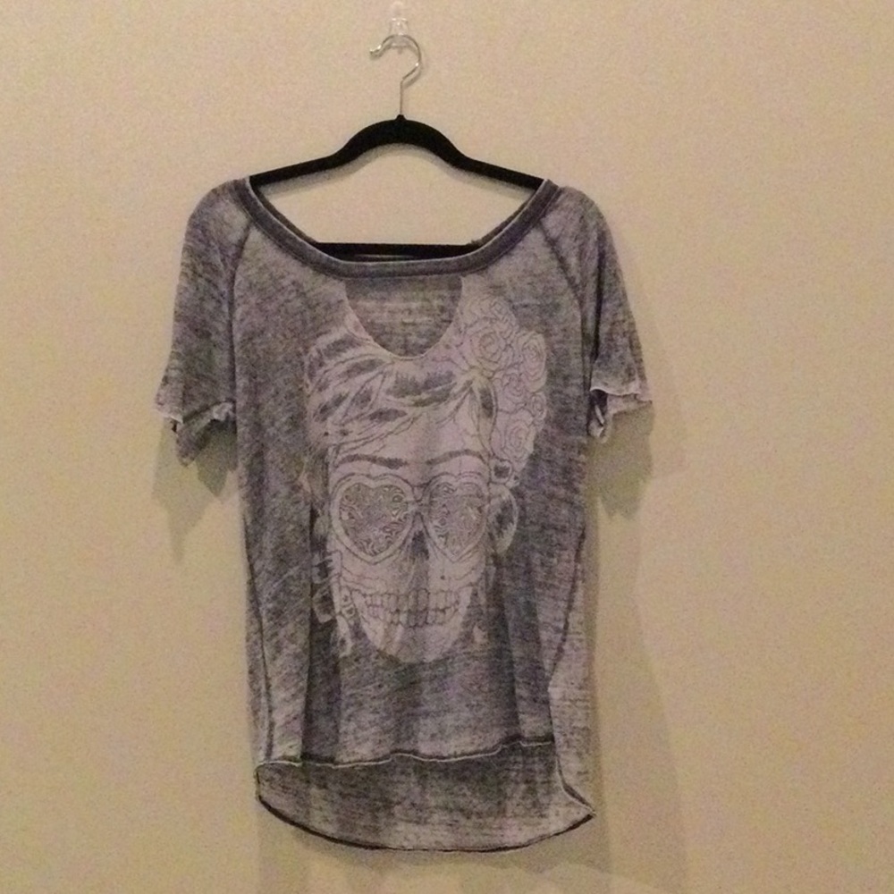 Gray Graphic Skull Tee Top